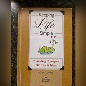 💥4 for $25💥 Hallmark Books Keeping Life Simple - 7 Guiding Principles
